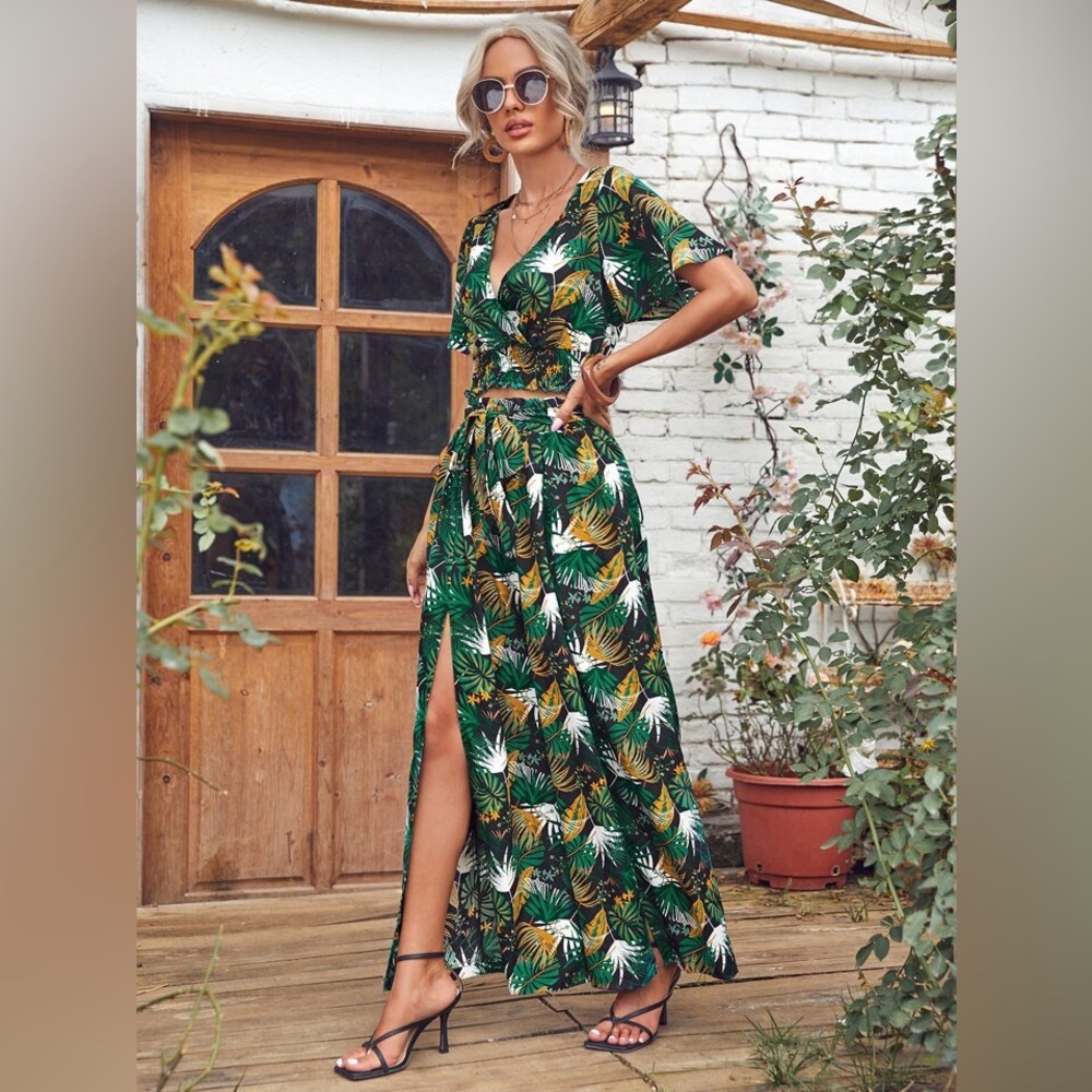 SHEIN Tropical 3-Piece Set – Wrap Top, Split-Leg Wide Pants & Belt – Size M